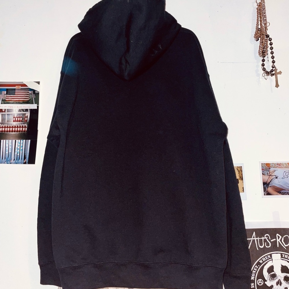 Lace Misfits Hooded Sweatshirt - Picture 4 of 5
